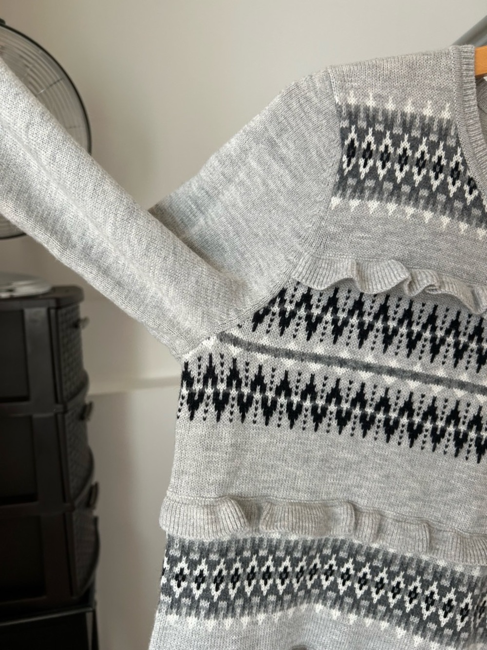 Talbots Knit Ruffle Sweater Wool Gray Medium - Picture 4 of 8